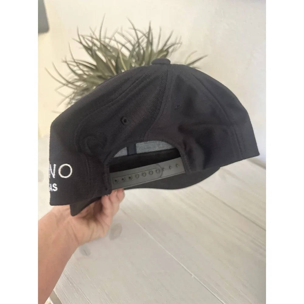 Travis Mathew never worn